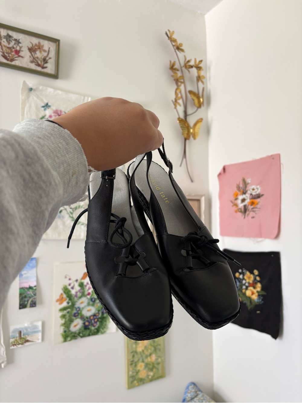Black Slingback Lace-Up Women's Shoes